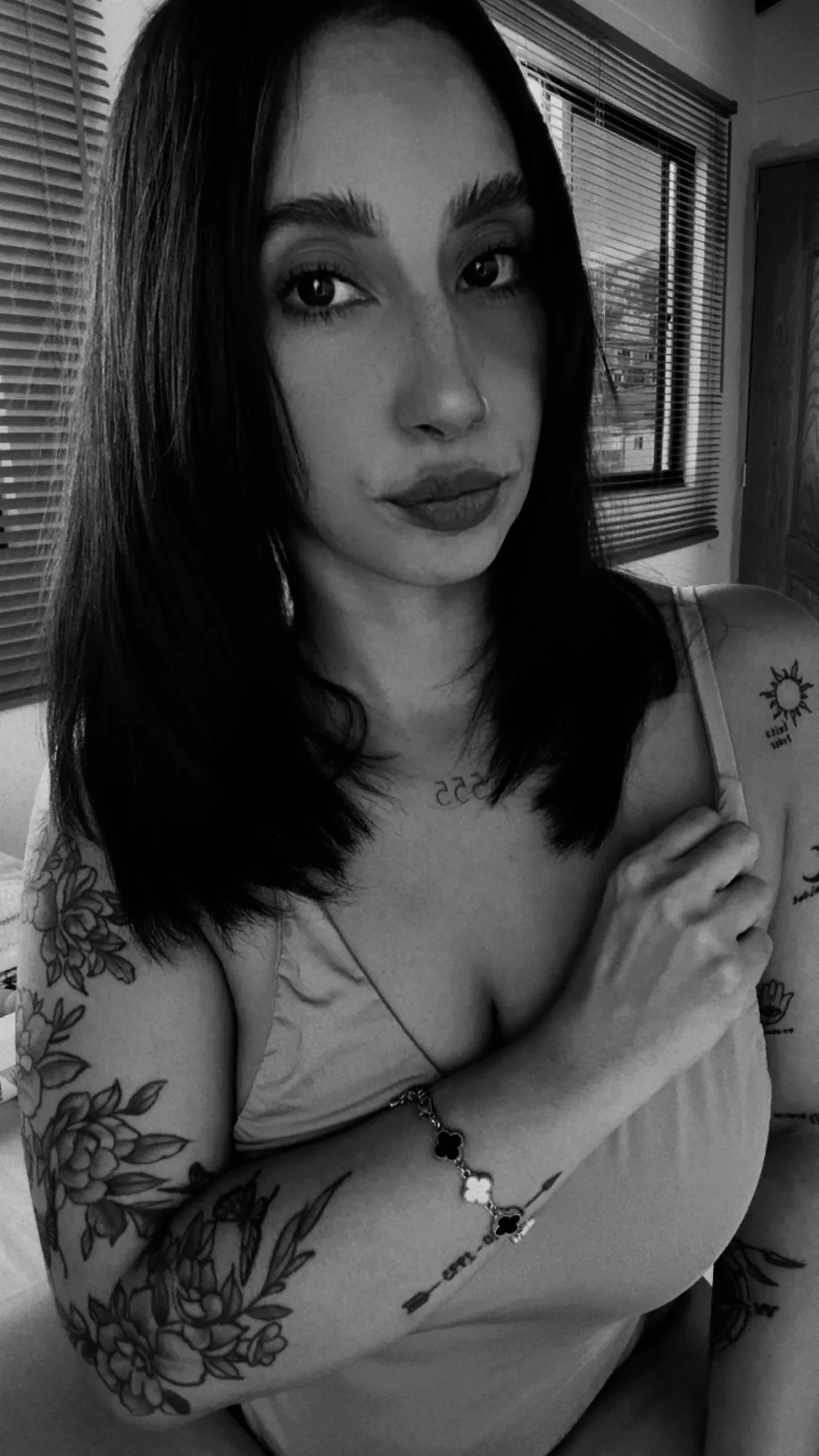 Issabella Santamaria photo 2