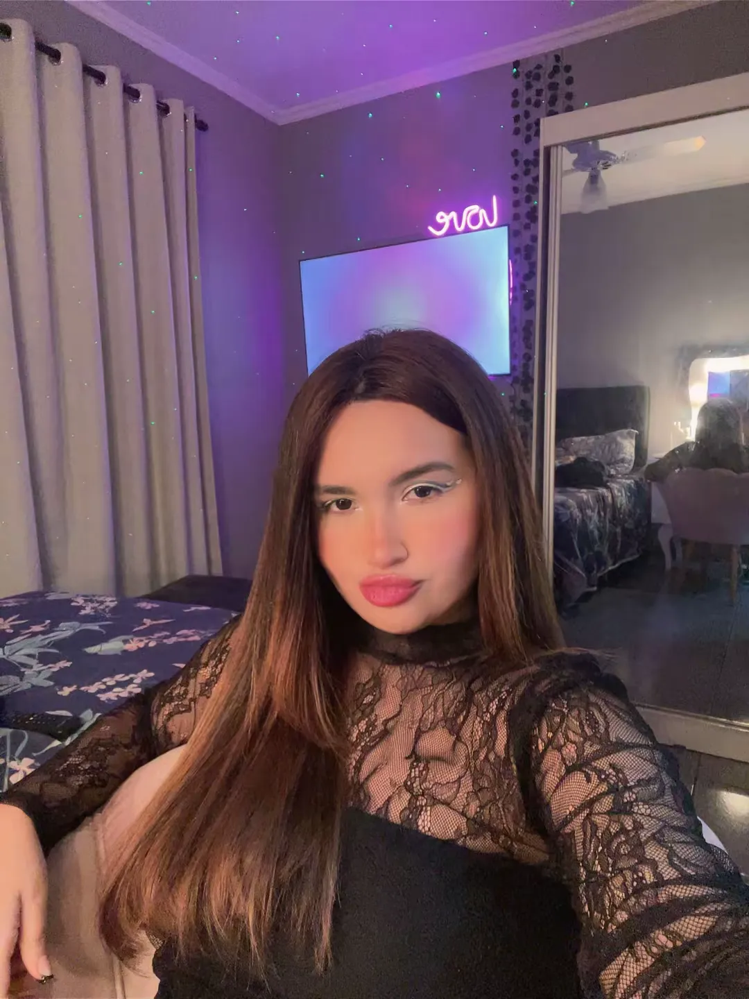 AstridNyx photo 10