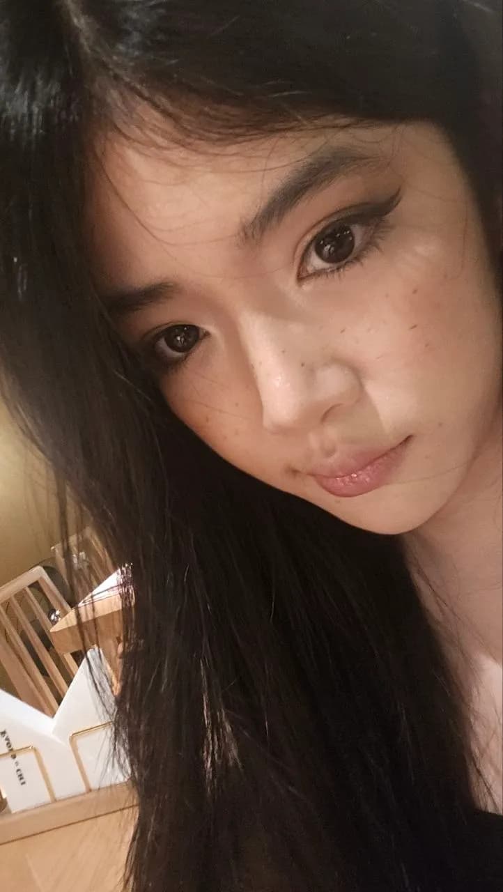 Lili photo 3