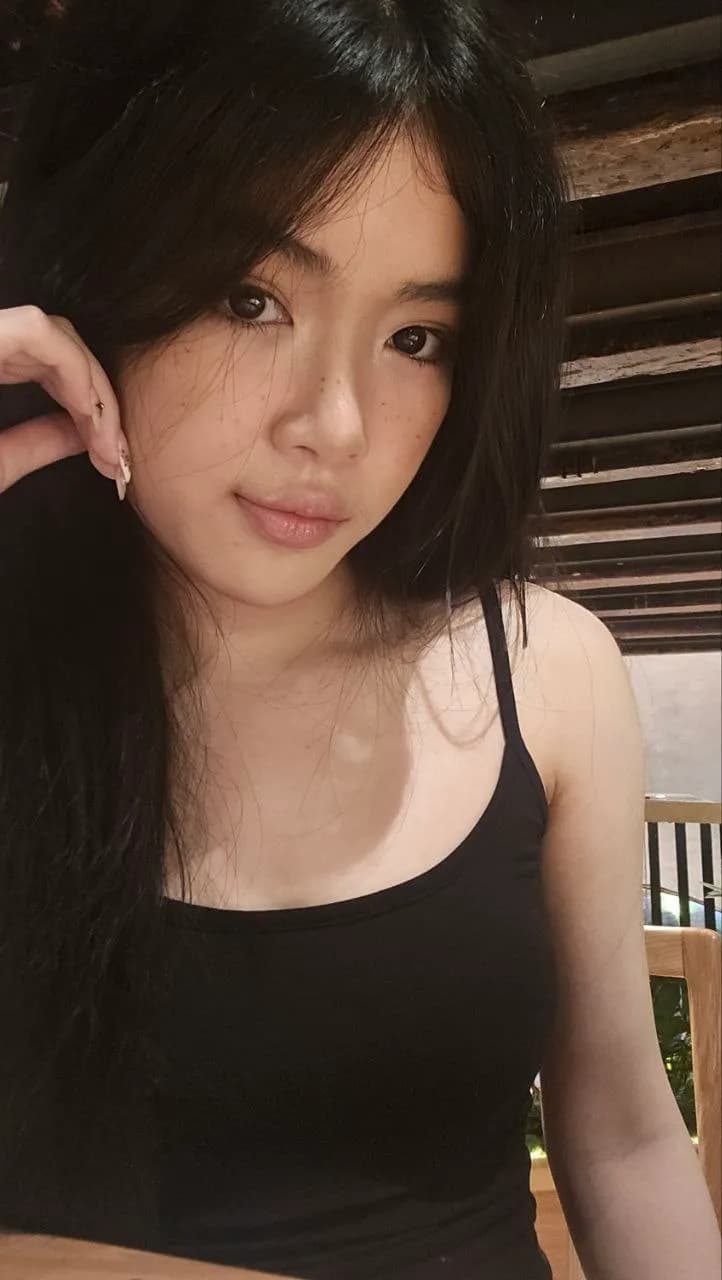 Lili photo 1
