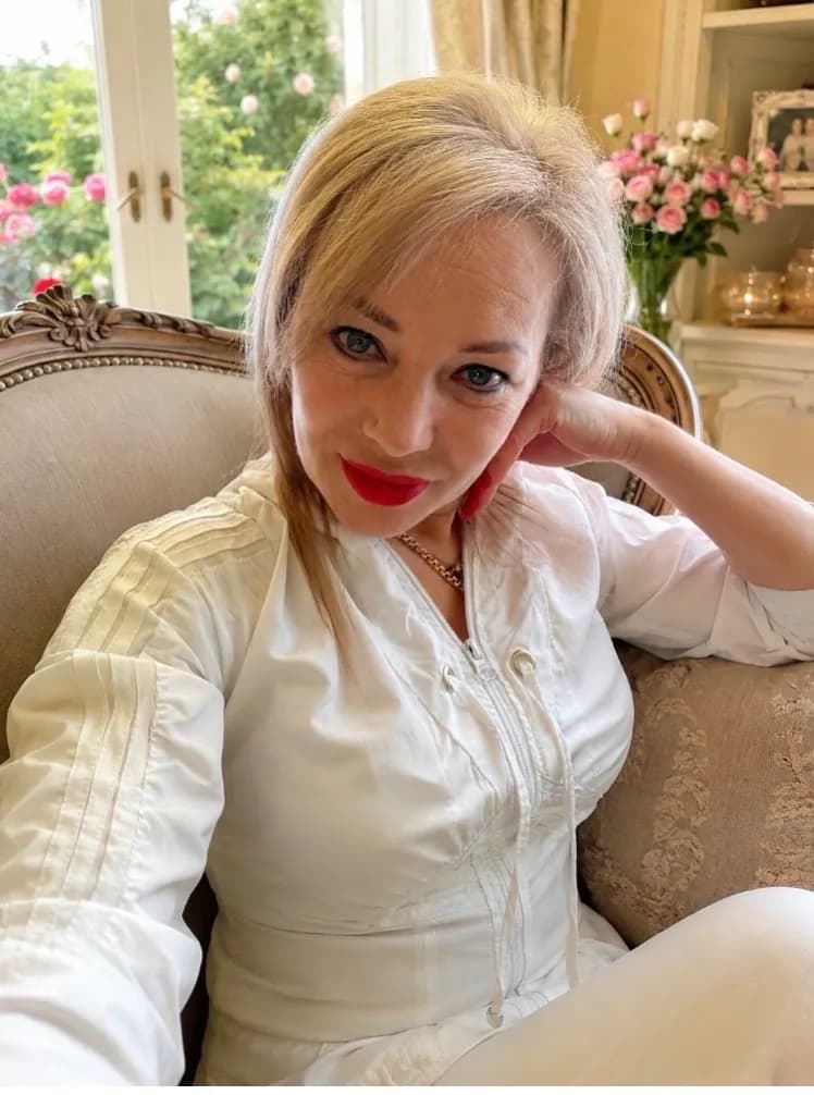YourBlondeMommy photo 10